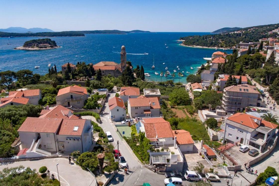 Apartments Jacky Hvar Town Exteriér fotografie